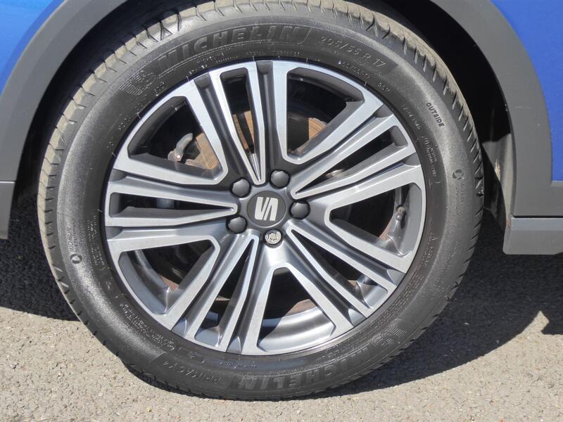 SEAT ARONA