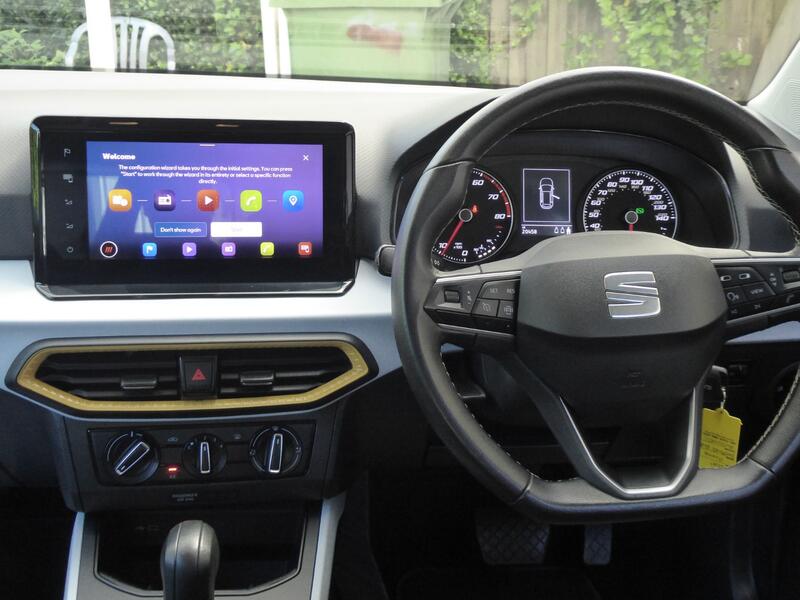 SEAT ARONA