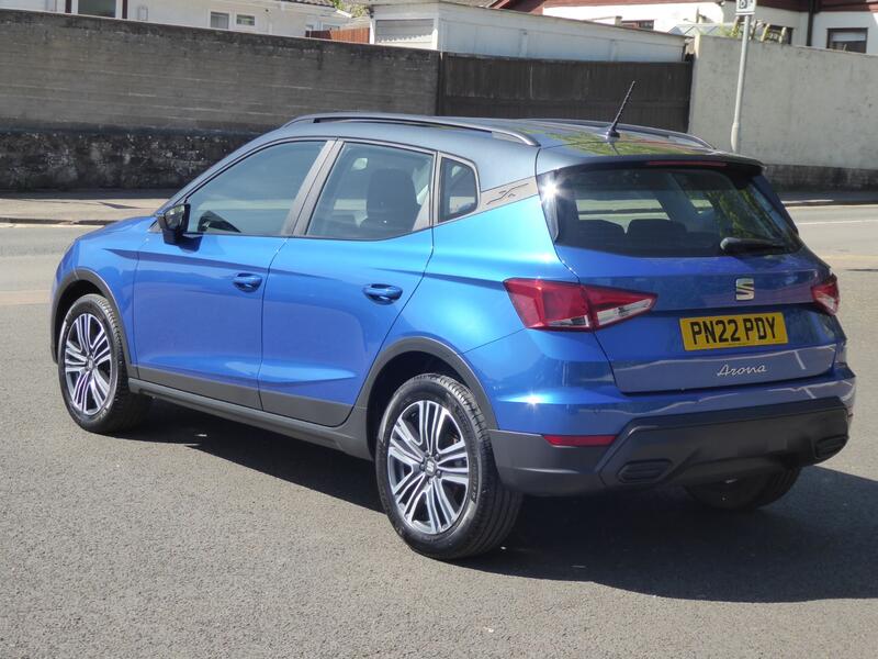SEAT ARONA