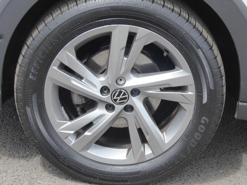 VOLKSWAGEN TAIGO