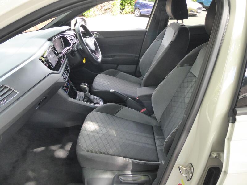 VOLKSWAGEN TAIGO